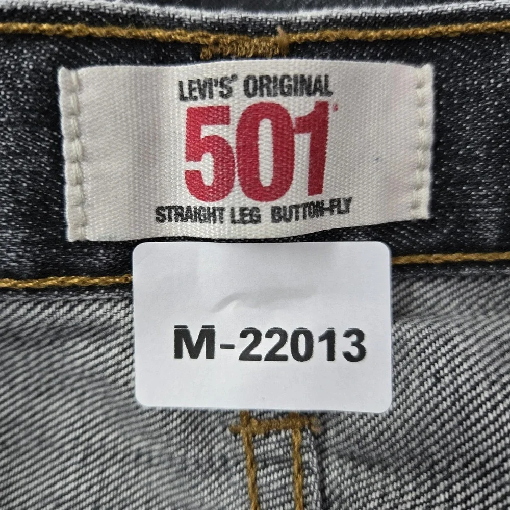 VINTAGE Levi's 501 Men Jeans 31X32 Gray‎ Denim Y2K Original Fit Straight
